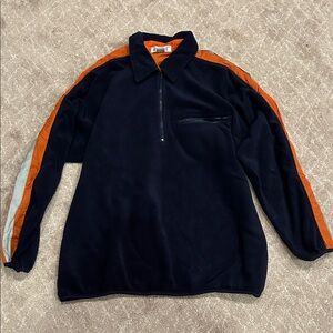 Comfy big navy sweatshirt with trim!